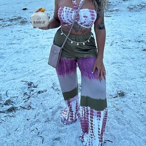 2 piece set available in different sizes